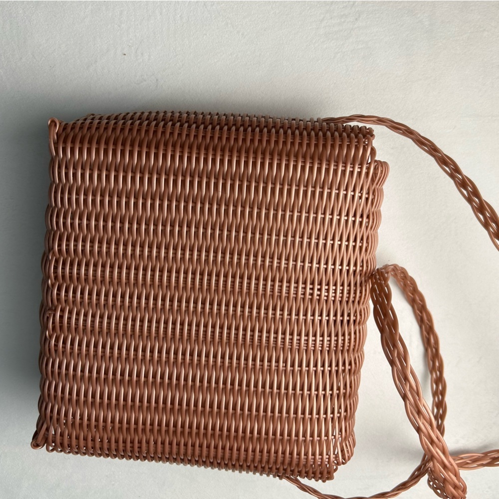 Brown Woven Crossbody Bag - Picture 8 of 9
